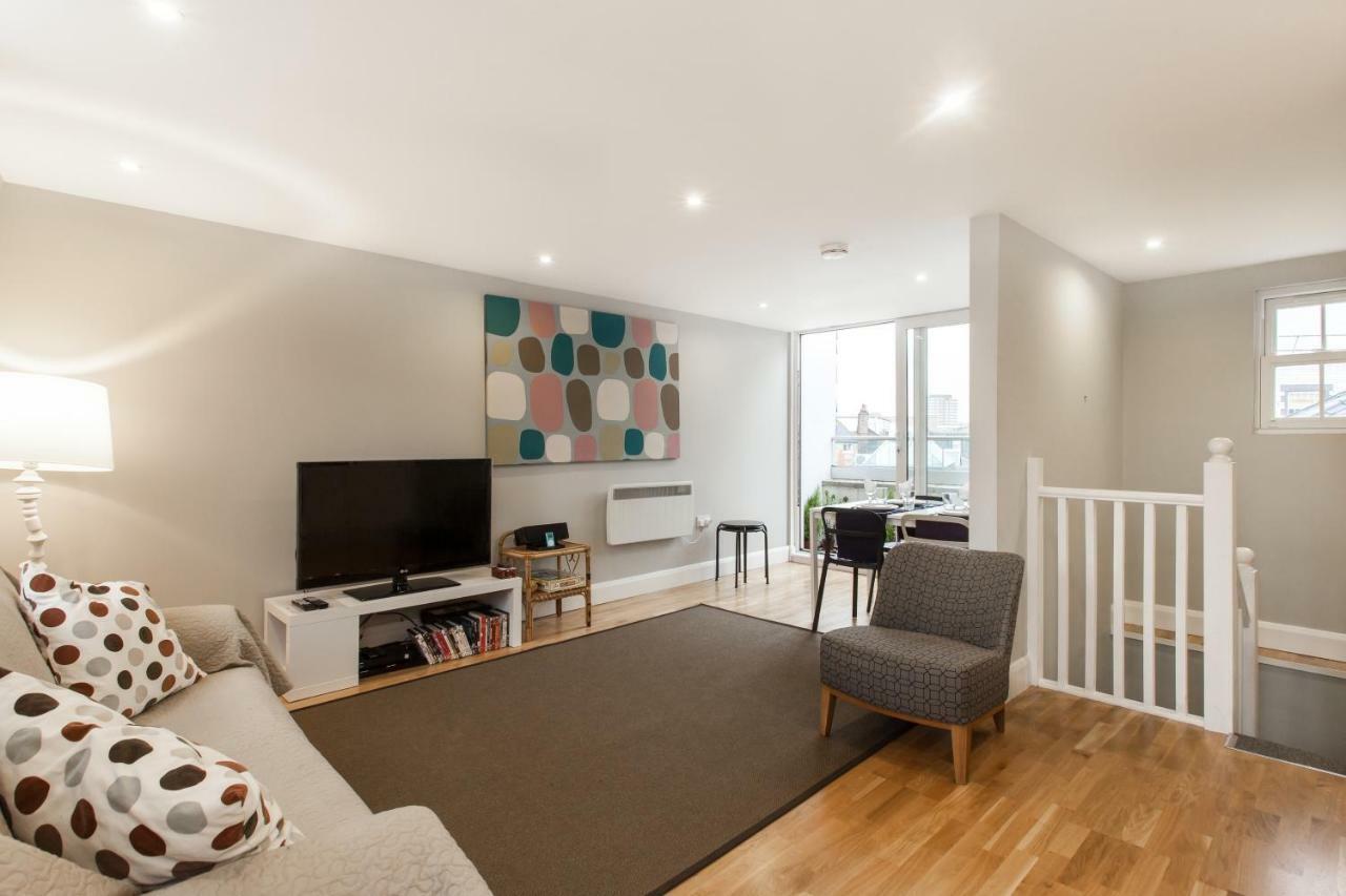 Trendy 2 Bedroom In Vibrant Shoreditch, Zone 1 Free Wifi - Sleeps 4+2 Appartamento Londra